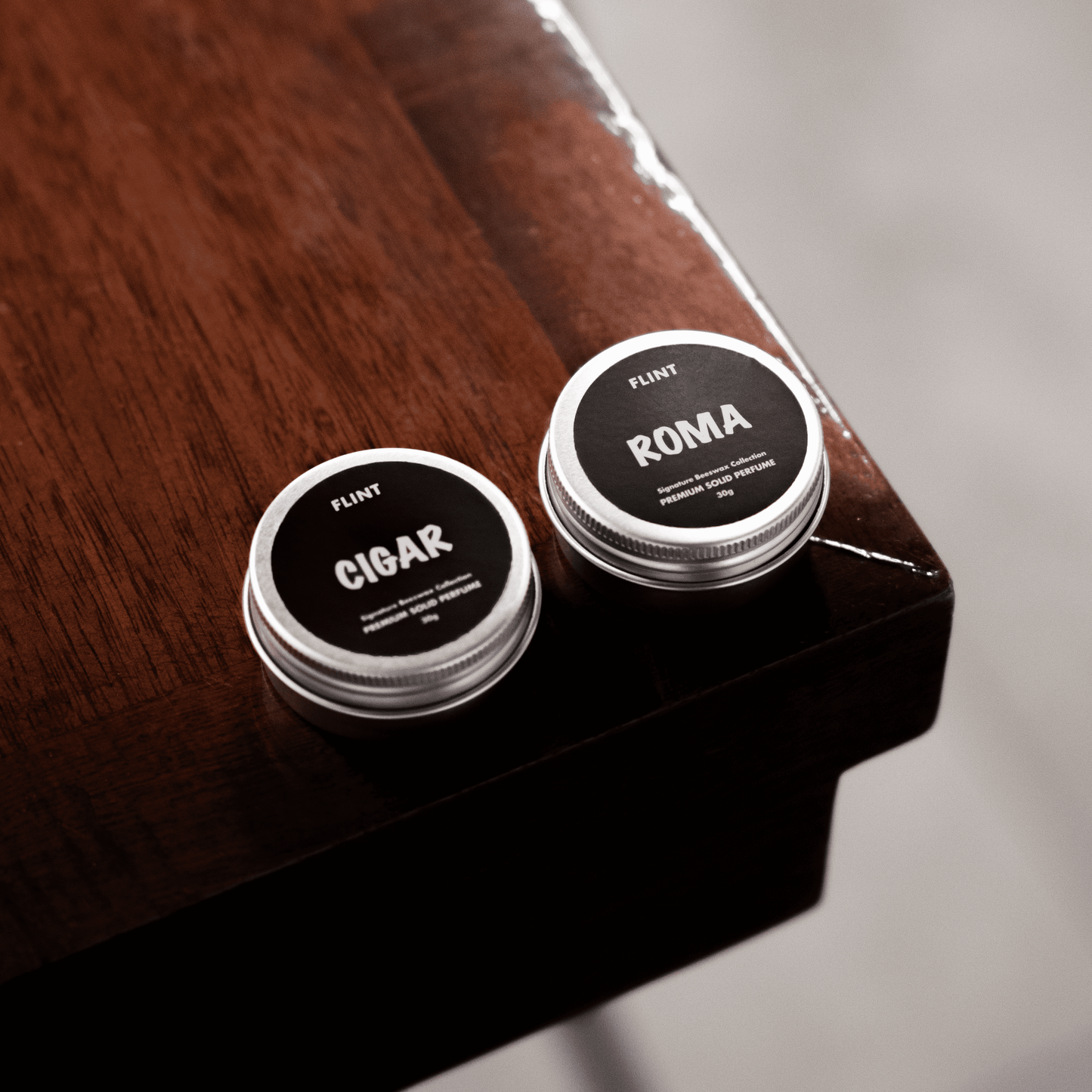 THE SOLID PERFUME