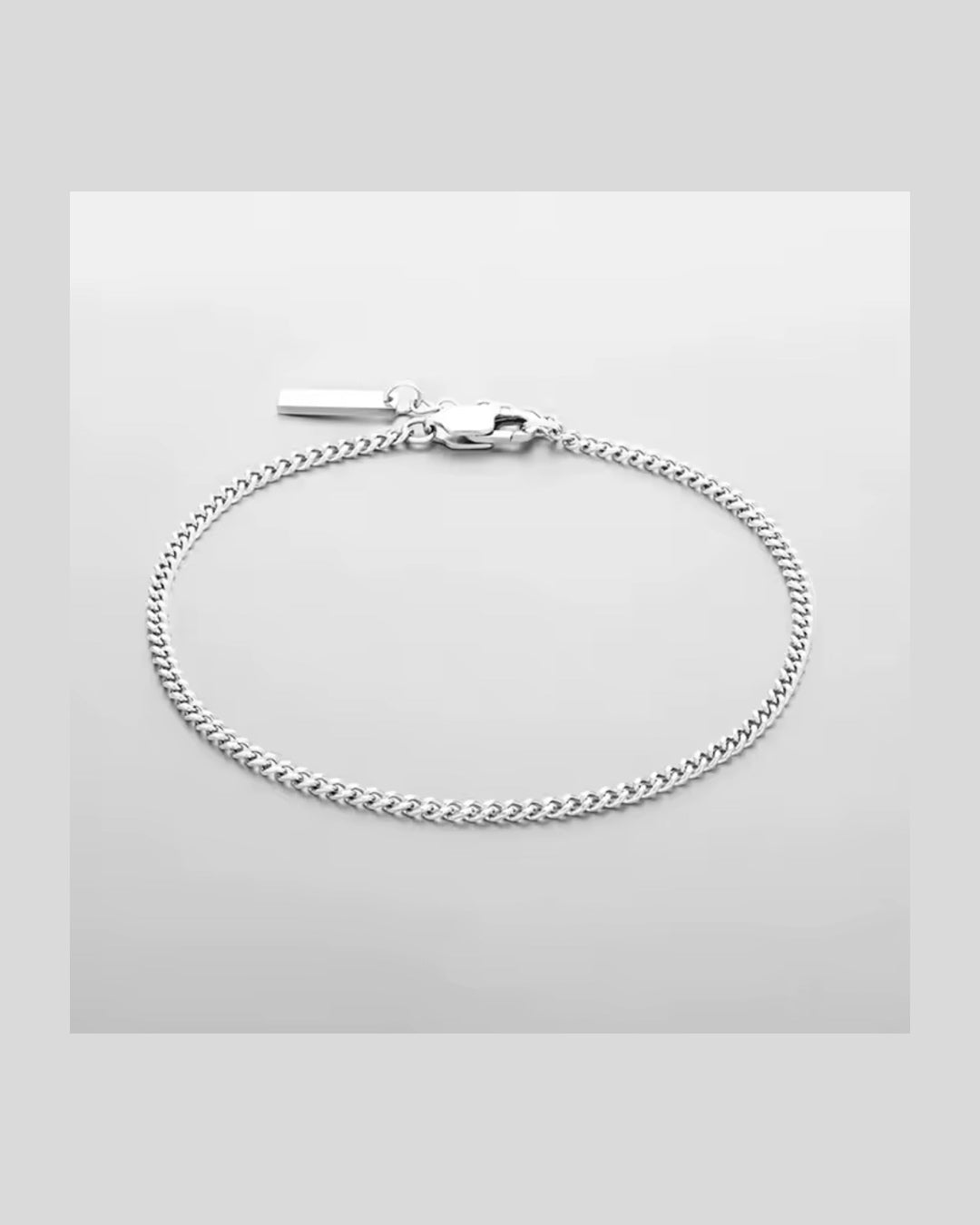 The Minimal Bracelet